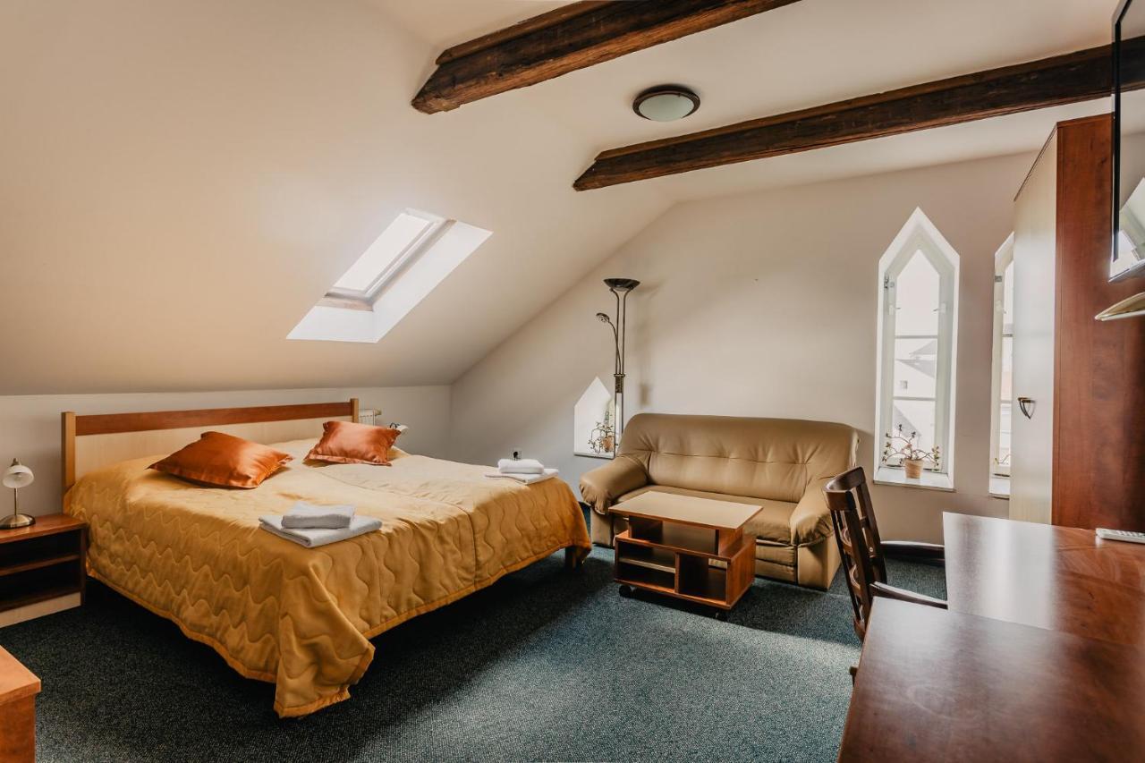 Hotel U Valdicke Brany Jičín Buitenkant foto